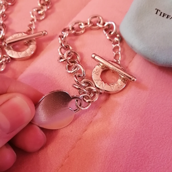 ** SOLD ** TIFFANY & CO Vintage Toggle Heart Tag Necklace and Bracelet Set 🩷 - Picture 6 of 6